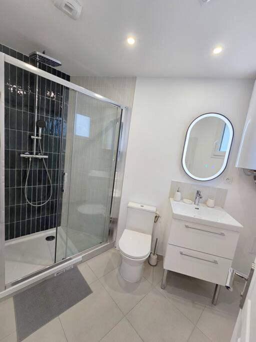 Photo of Bathroom in Cambrai