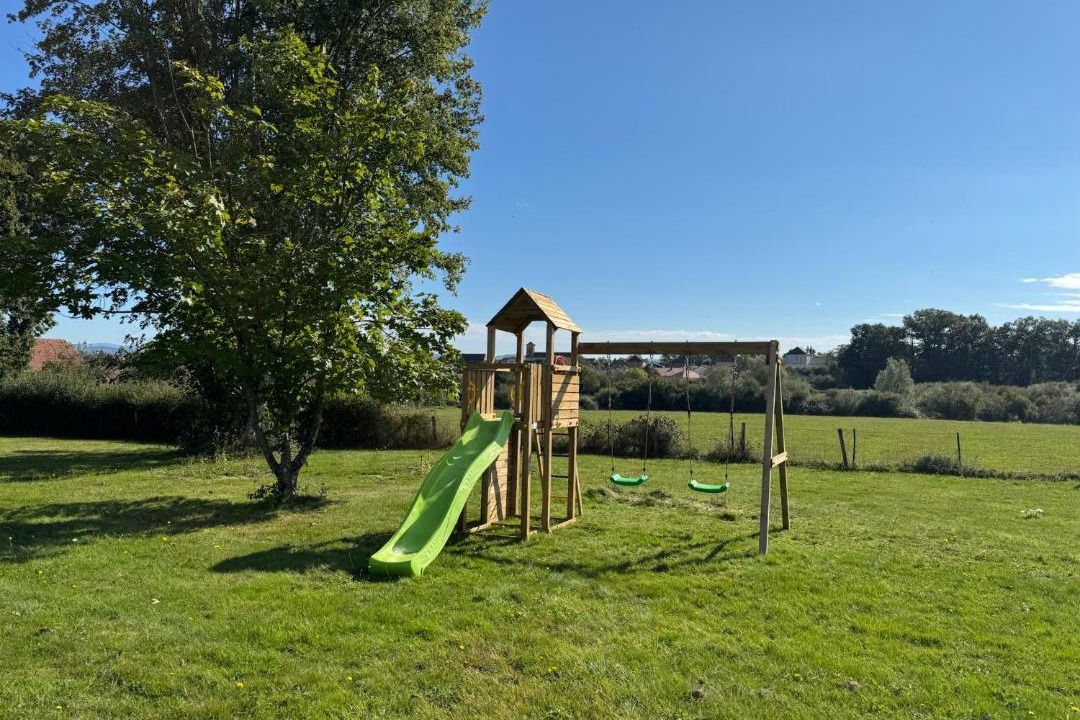 Photo of Outdoor in Fours