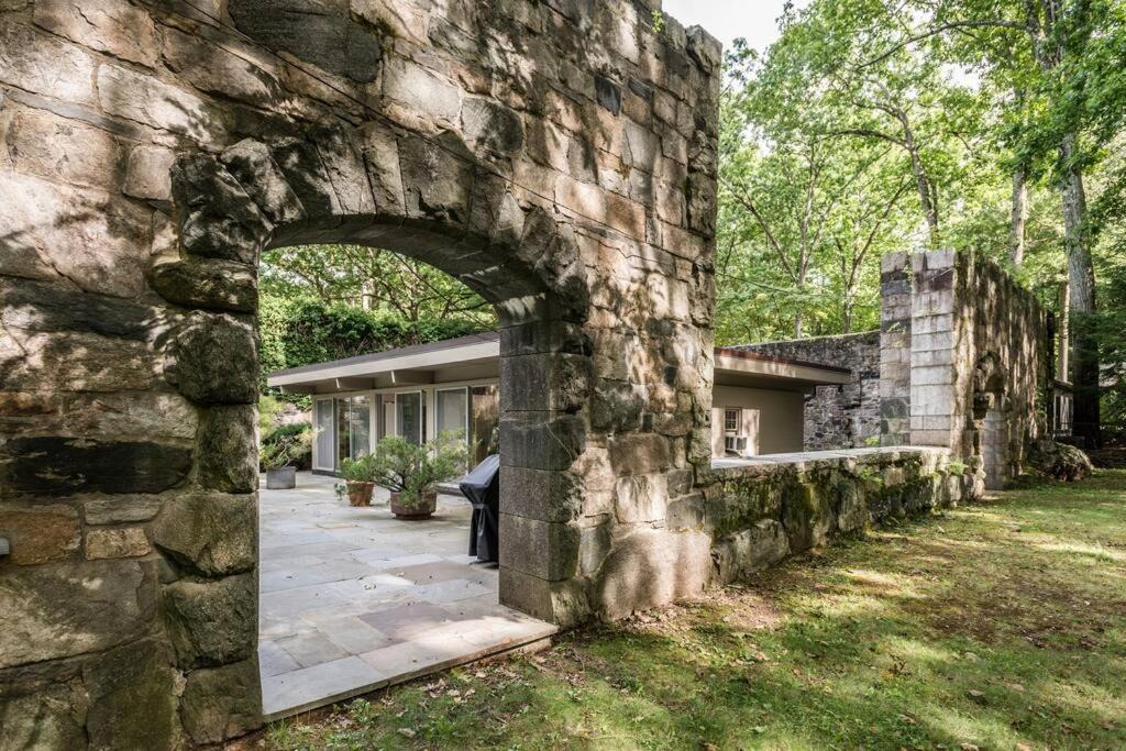 Photo of Others in North Stamford