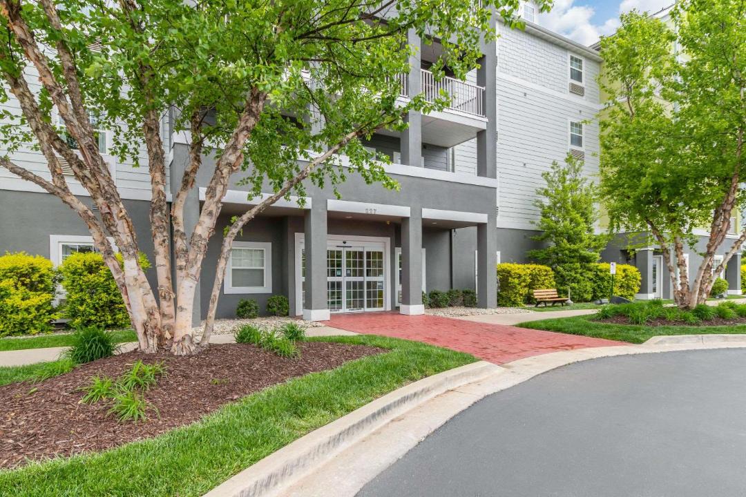 Photo of Others in St. Robert