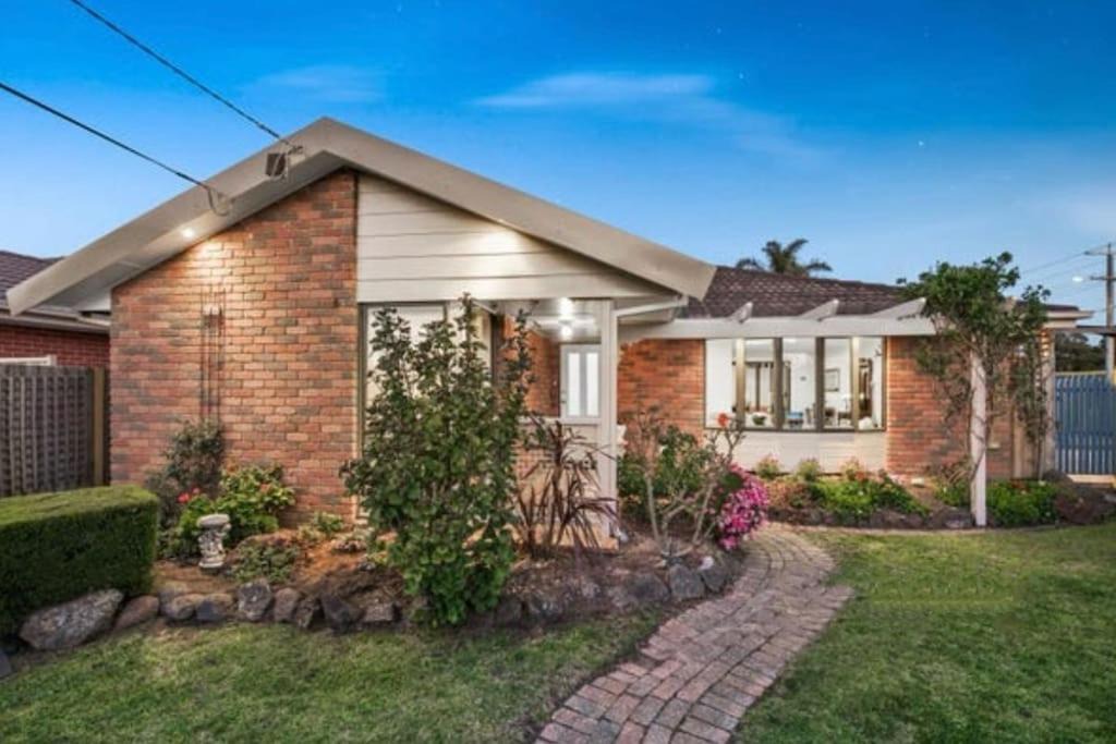 Photo of Others in Aspendale Gardens