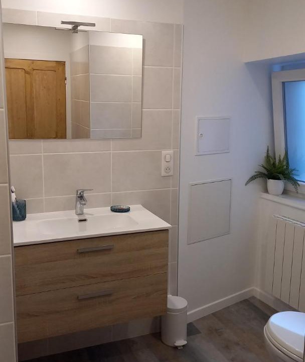 Photo of Bathroom in Mende