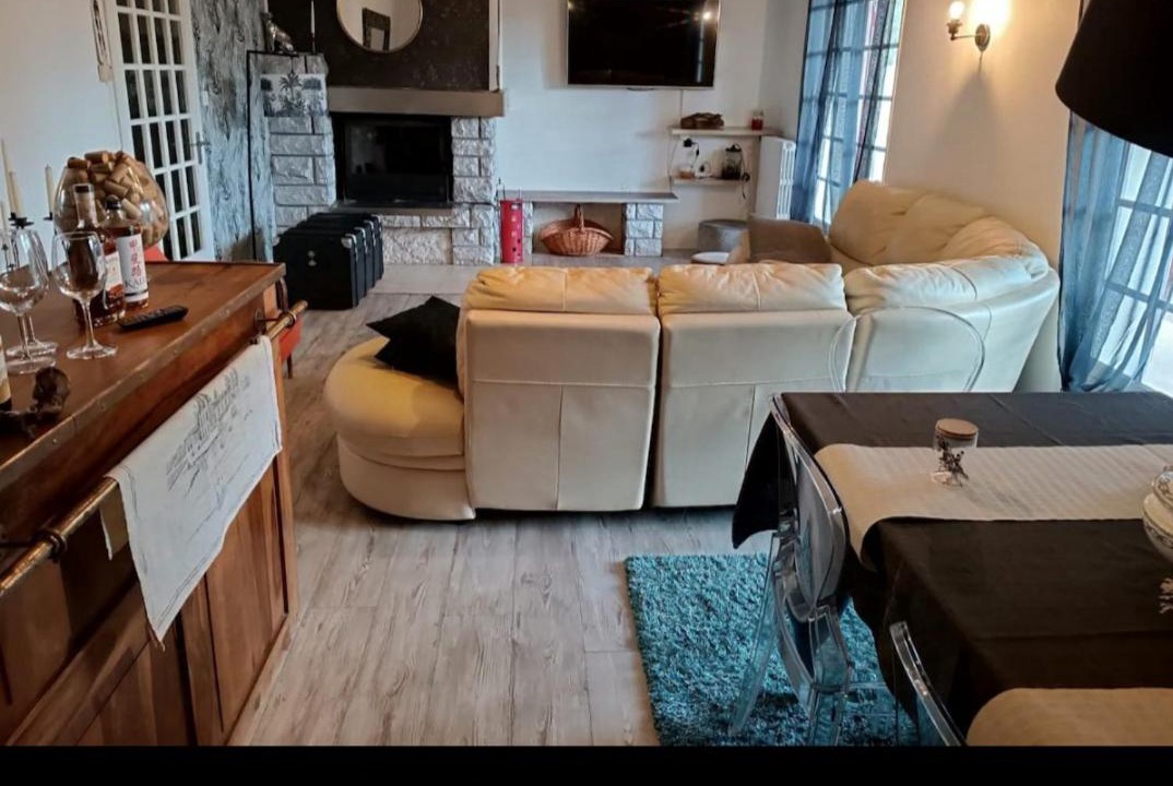 Photo of Others in Ris