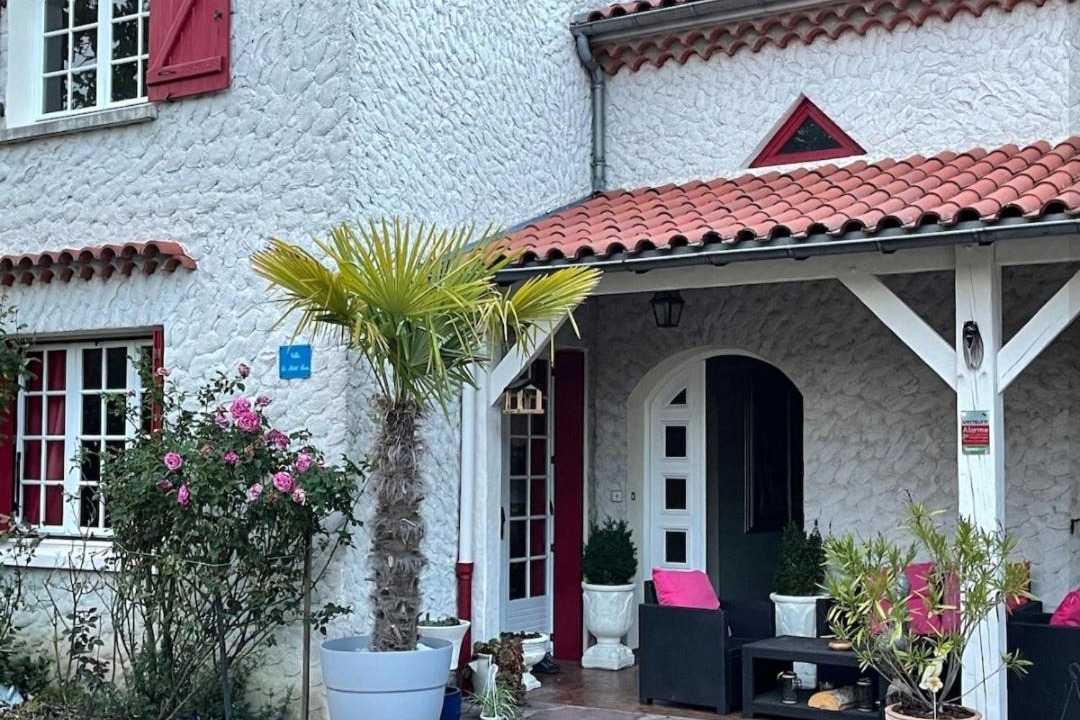 Photo of Others in Ris