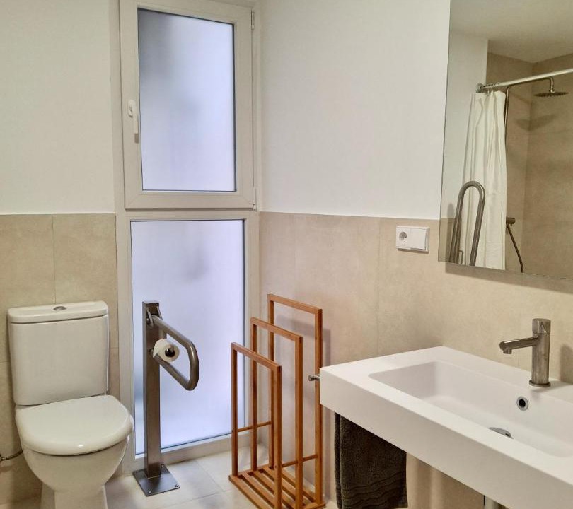 Photo of Bathroom in L'Hort de Senabre