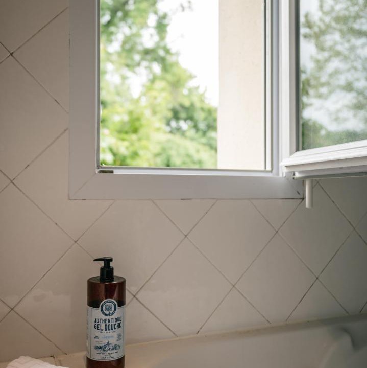 Photo of Bathroom in Magnan