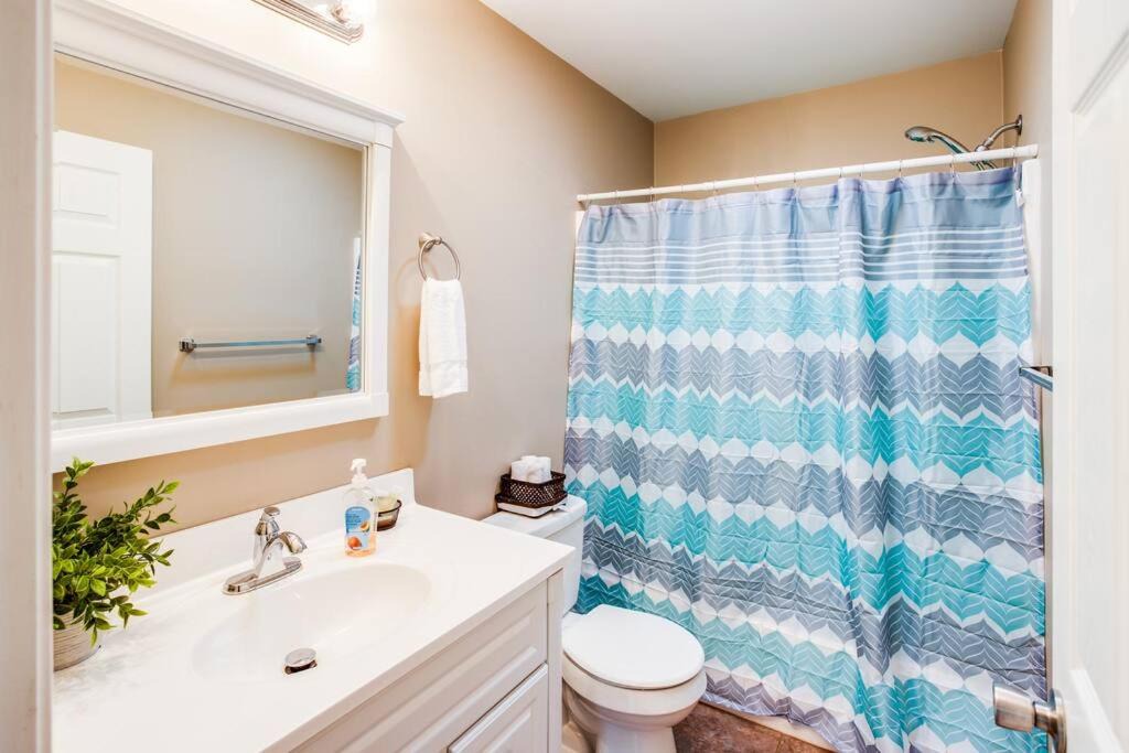 Photo of Bathroom in Gates-North Gates