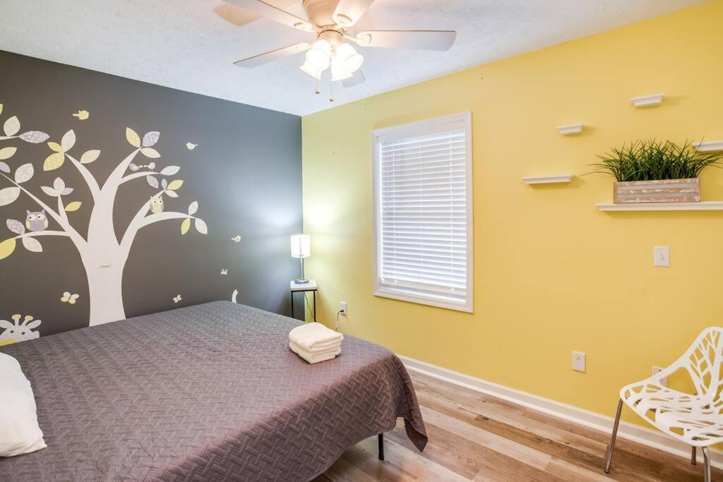 Photo of Bedroom in Gates-North Gates