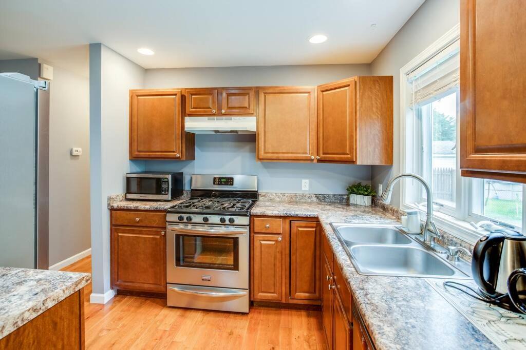 Photo of Kitchen in Gates-North Gates