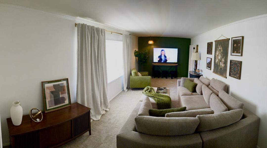 Photo of Livingroom in Jones County