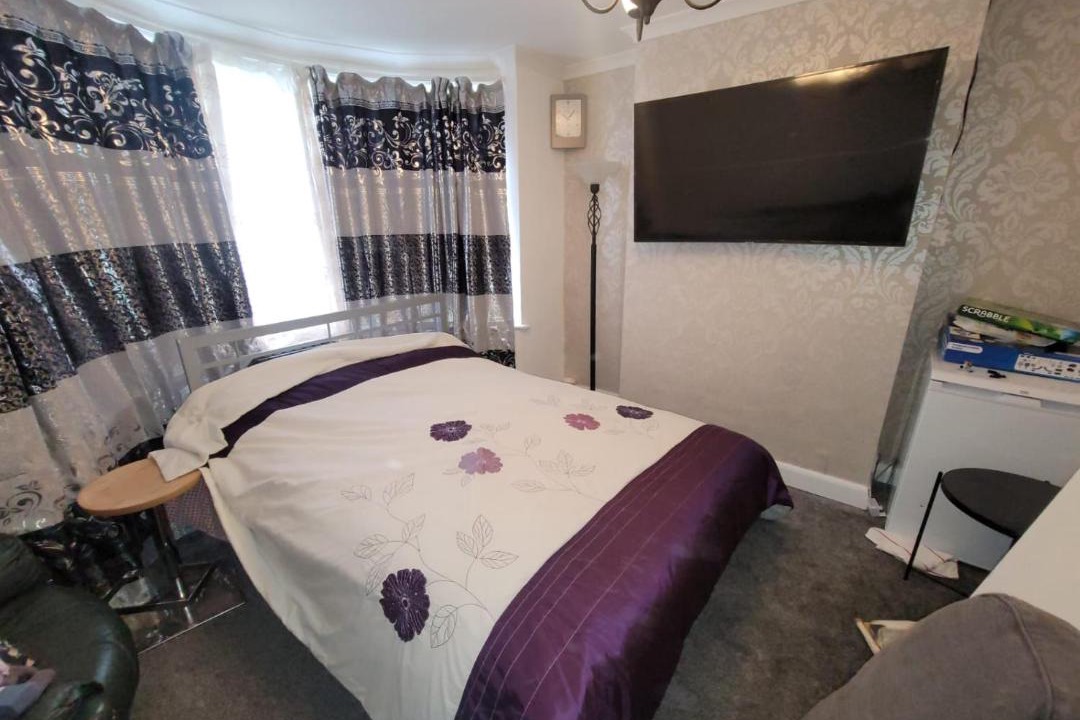 Photo of Bedroom in Falconwood and Welling