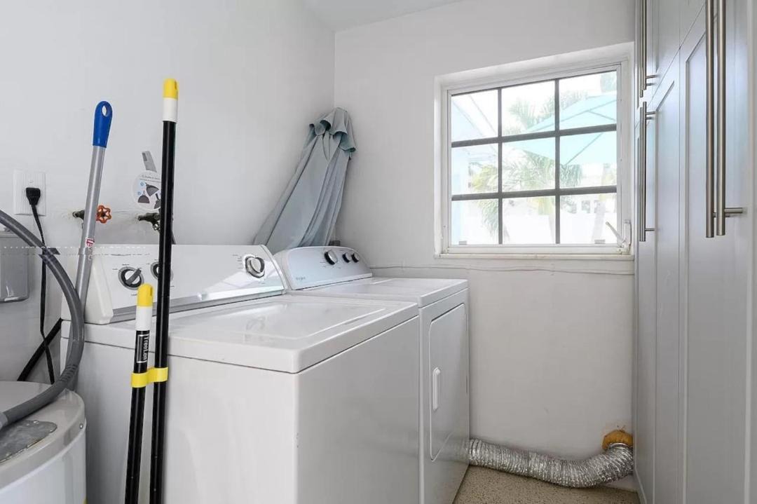 Photo of Bathroom in Imperial Point