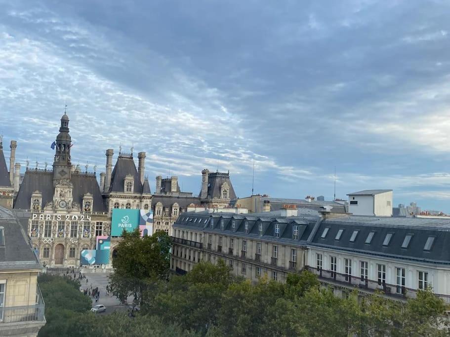 Photo of Others in Saint-Merri