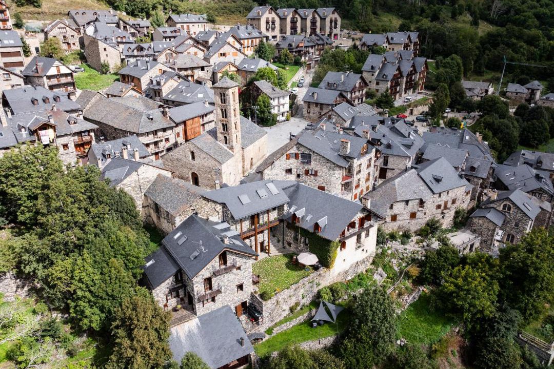 Photo of Buildings in Taull