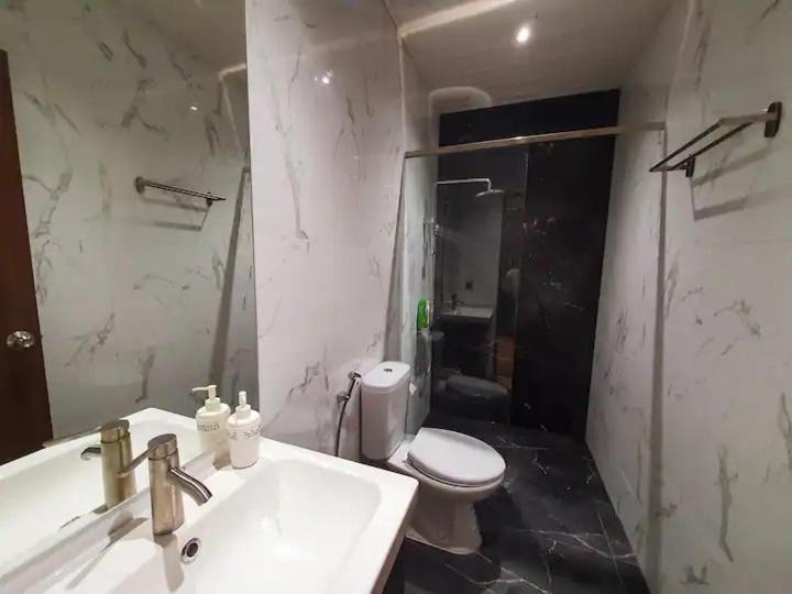 Photo of Bathroom in West Semarang