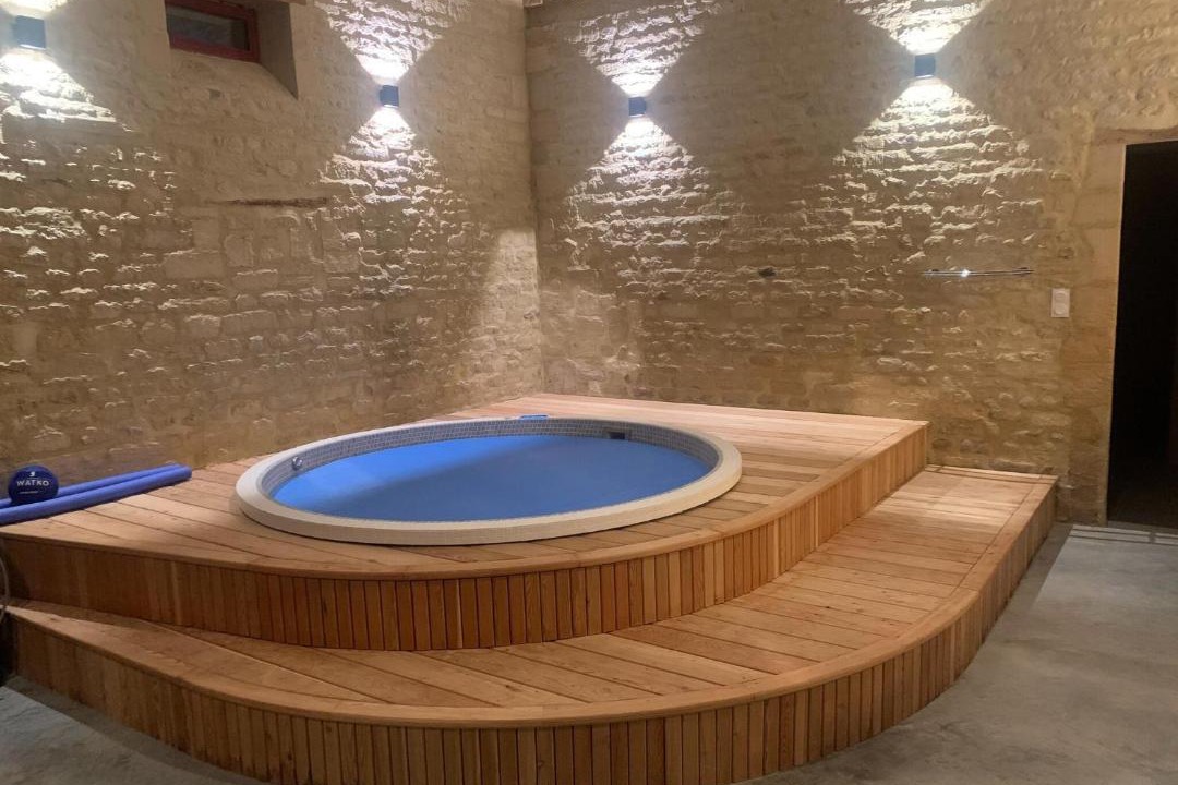 Photo of Bathroom in Lantheuil