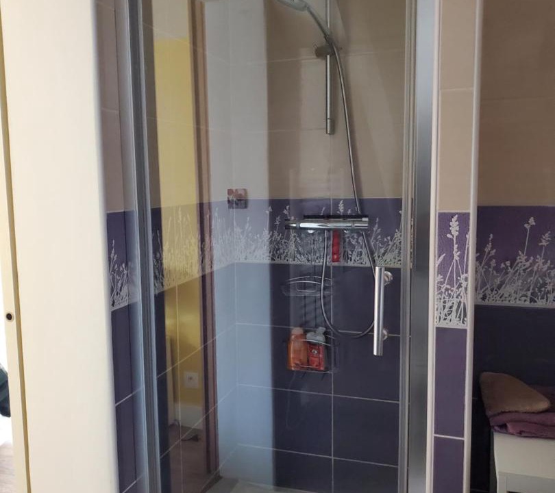 Photo of Bathroom in Saint-Leonard-en-Beauce