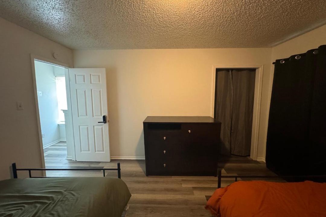 Photo of Bedroom in Harvey