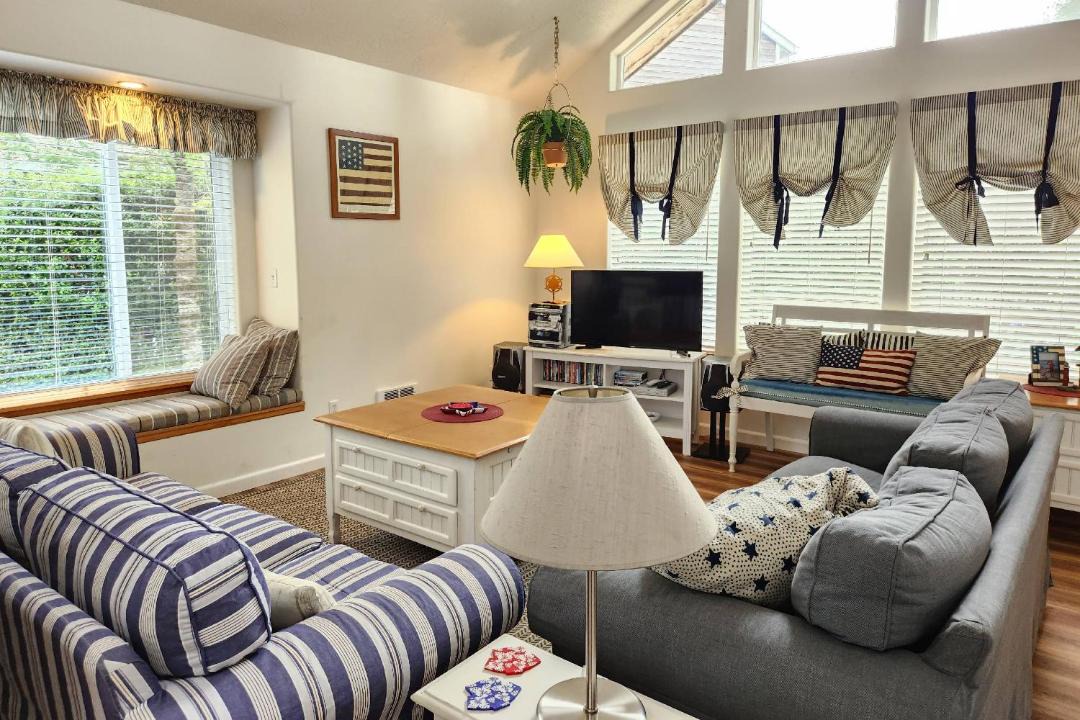 Photo of Others in Neskowin