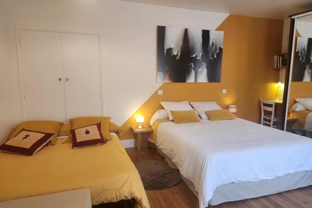 Photo of Bedroom in Bruere-Allichamps