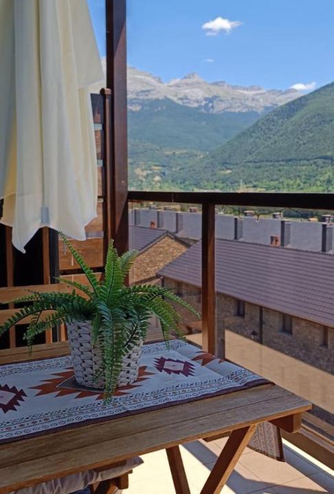 Photo of Patio Balcony in Villanua