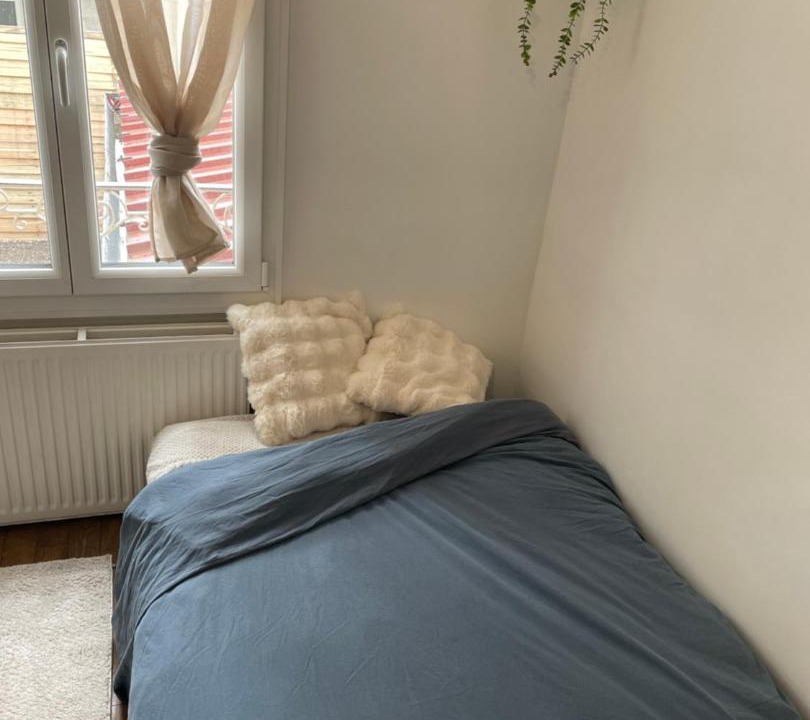 Photo of Bedroom in Saint-Julien-les-Villas