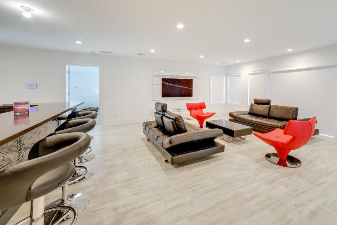 Photo of Livingroom in Evart