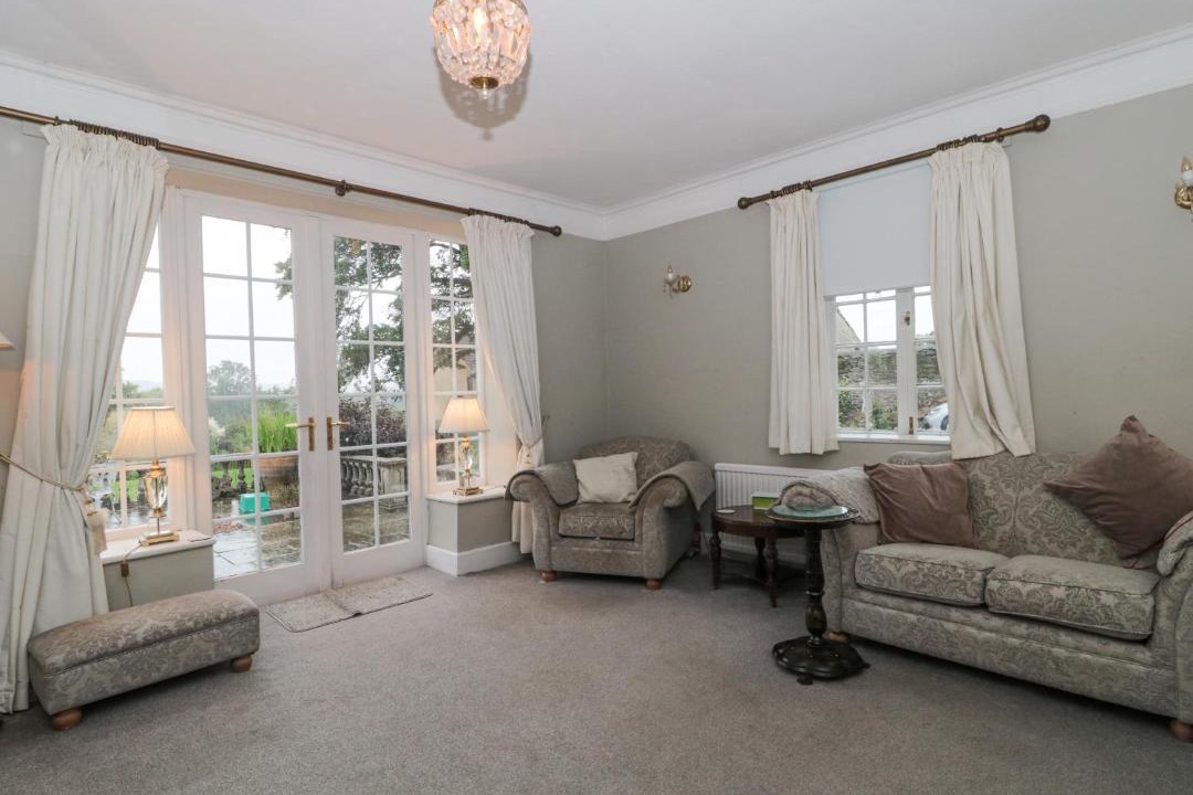 Photo of Others in Temple Cloud