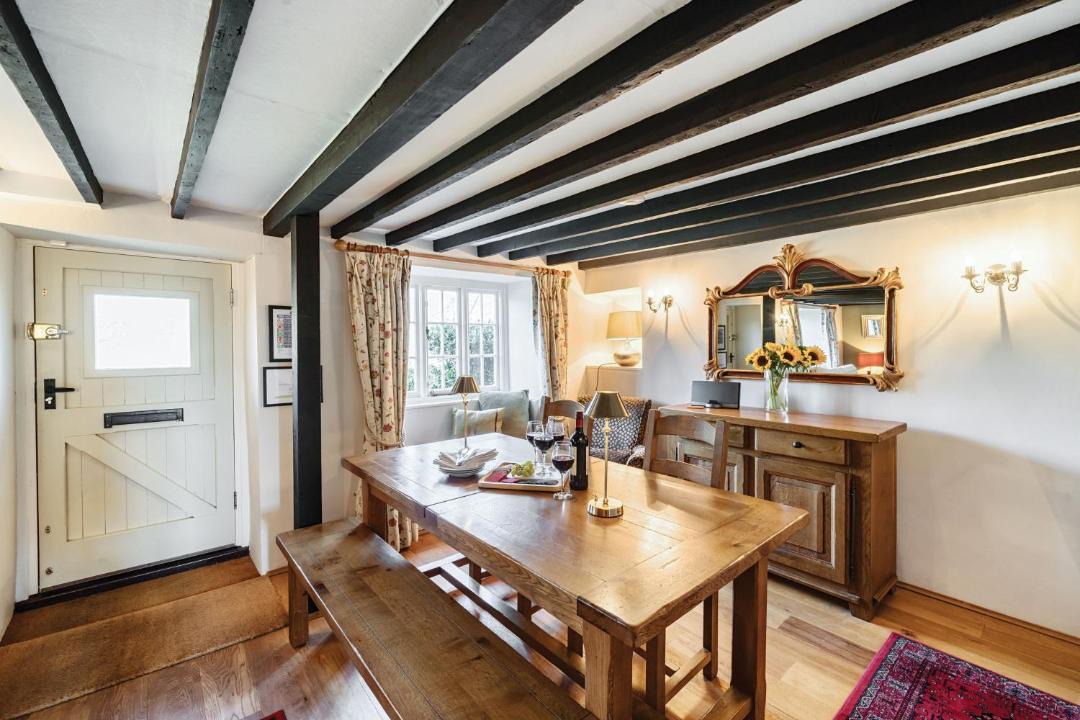 Photo of Others in Burton Bradstock