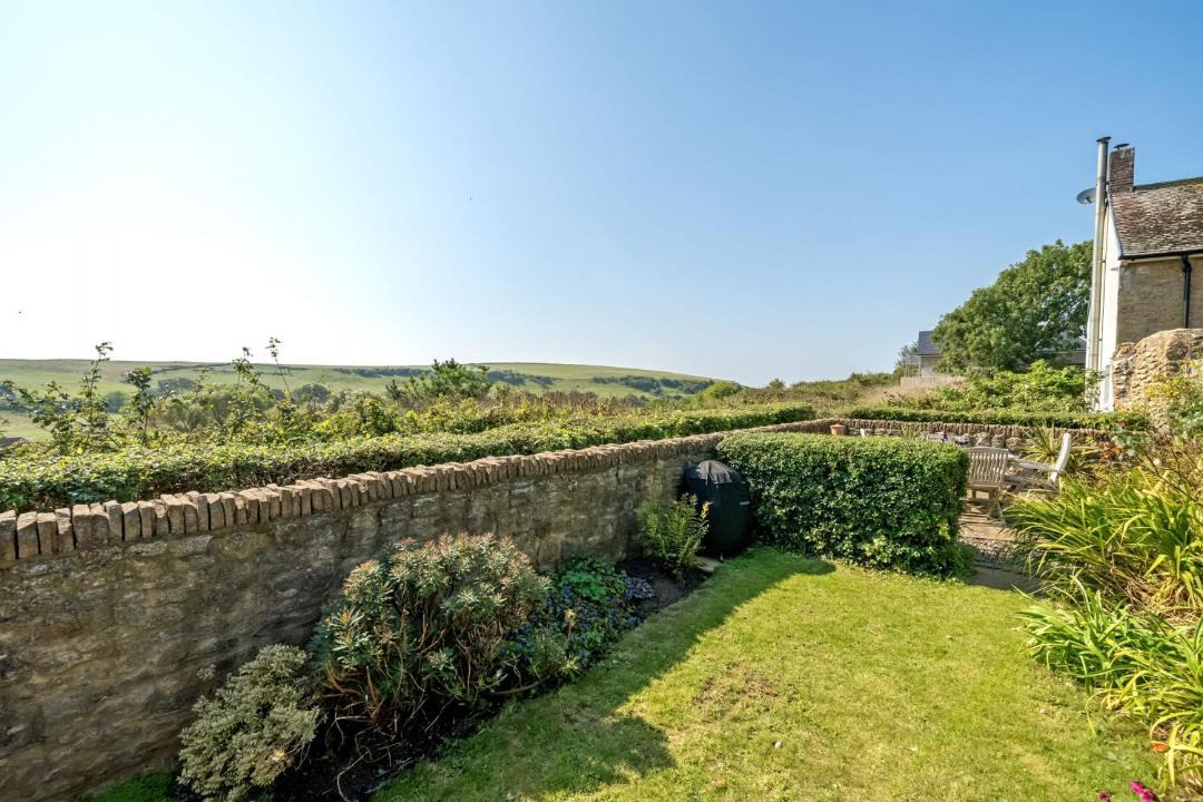 Photo of Others in Burton Bradstock