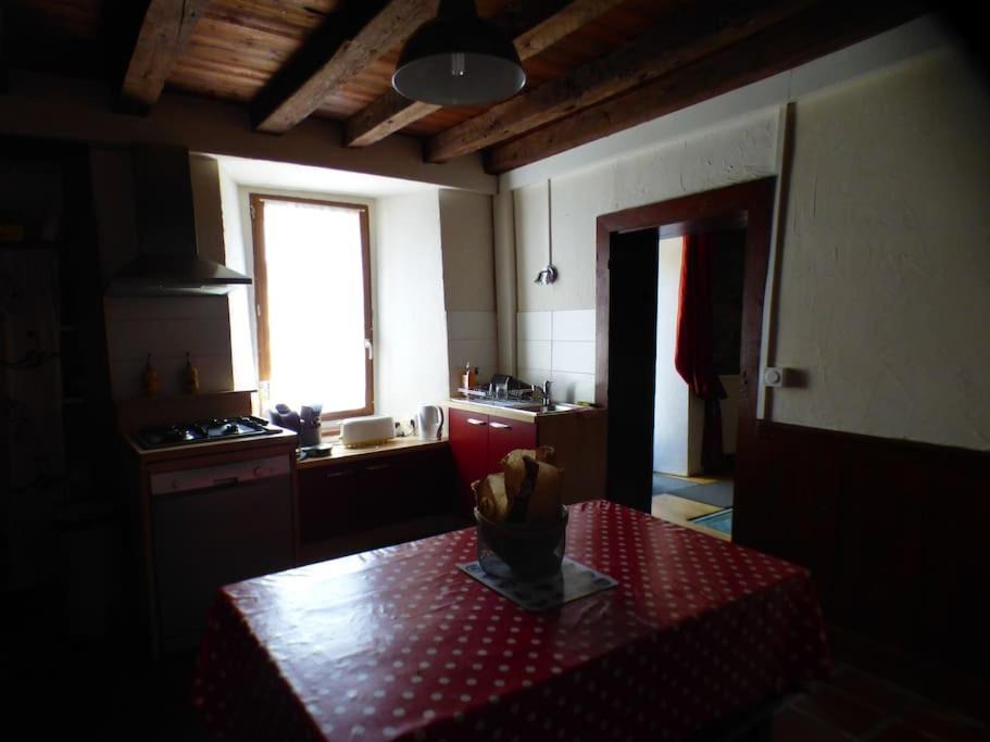 Photo of Kitchen in Saint-Aventin