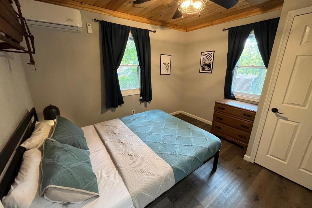 Photo of Bedroom in Hawley