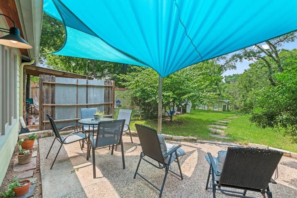 Photo of Patio Balcony in University Hills