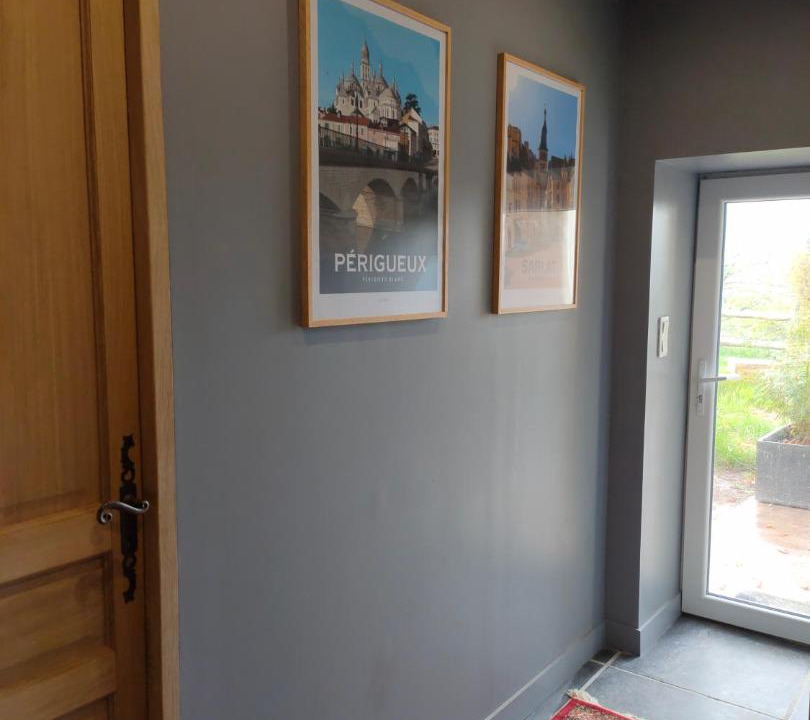 Photo of Others in Le Lardin-Saint-Lazare