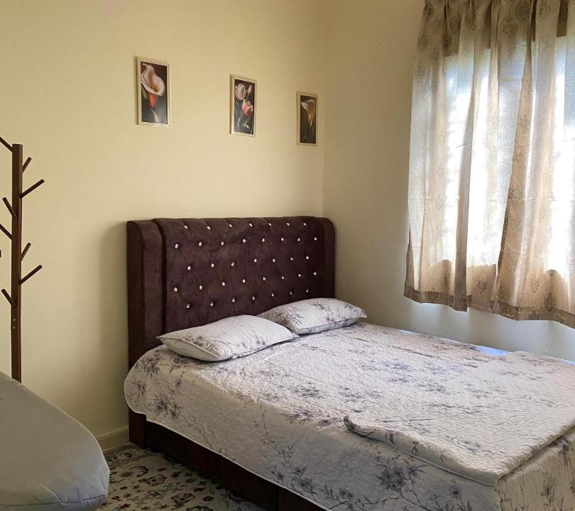 Photo of Bedroom in Parit Raja