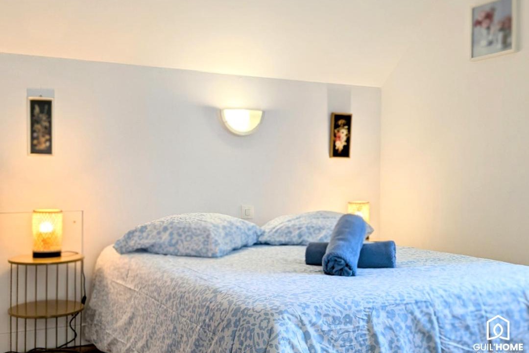 Photo of Bedroom in Saint-Jean-de-la-Ruelle
