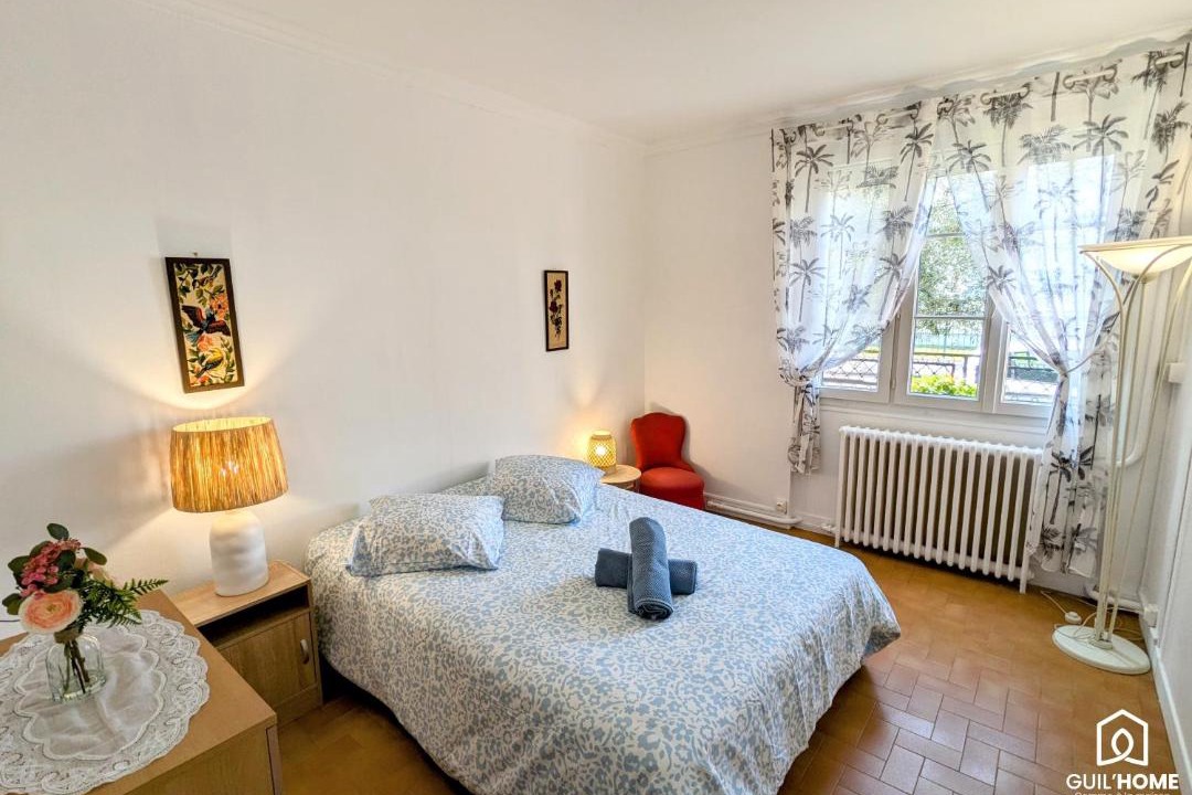Photo of Bedroom in Saint-Jean-de-la-Ruelle