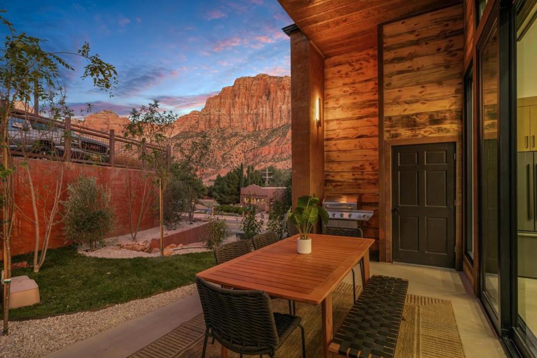 Photo of Patio Balcony in Zion National Park South Entrance