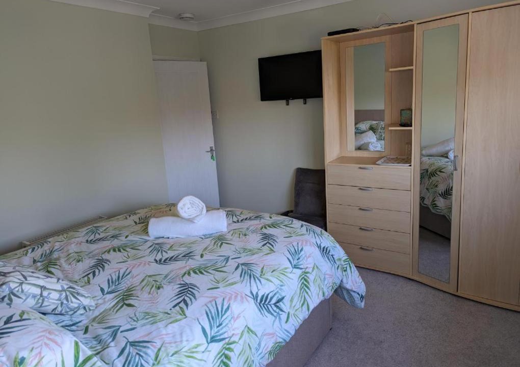 Photo of Bedroom in Wethersfield