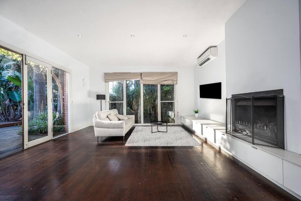 Photo of Others in Windsor