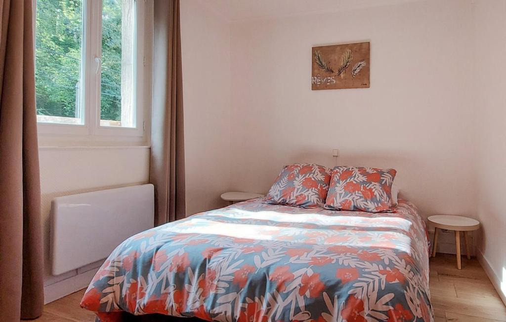 Photo of Bedroom in Fatouville-Grestain
