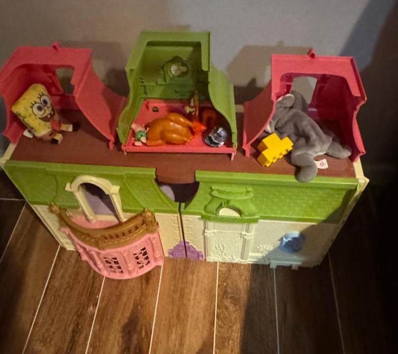 Photo of Others in Fenton