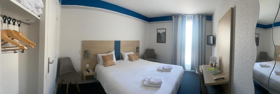 Photo of Bedroom in Chauvigny