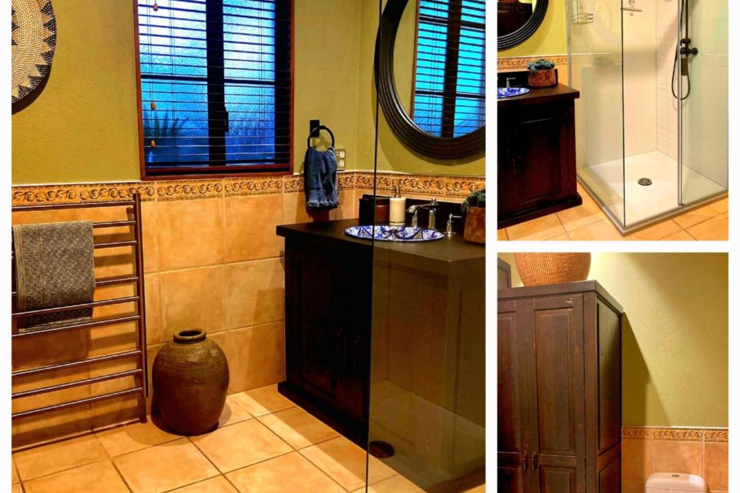 Photo of Bathroom in Whangamata