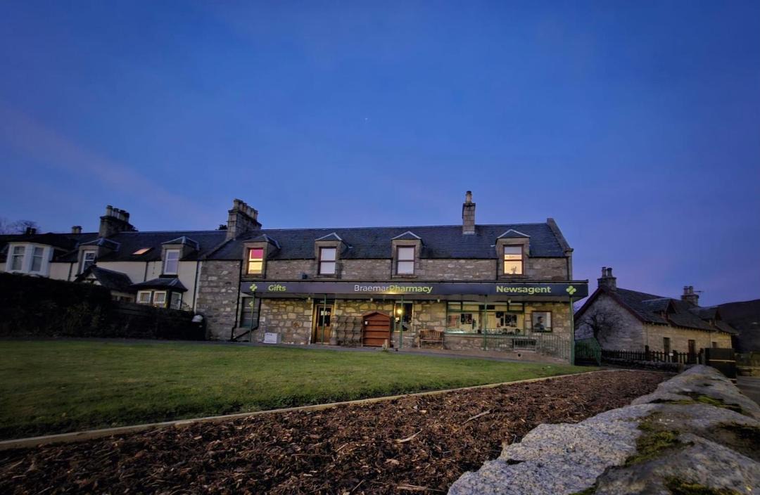 Photo of Others in Braemar