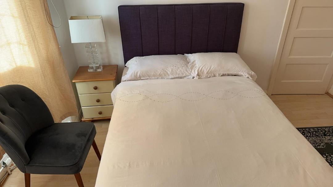 Photo of Bedroom in Berrylands