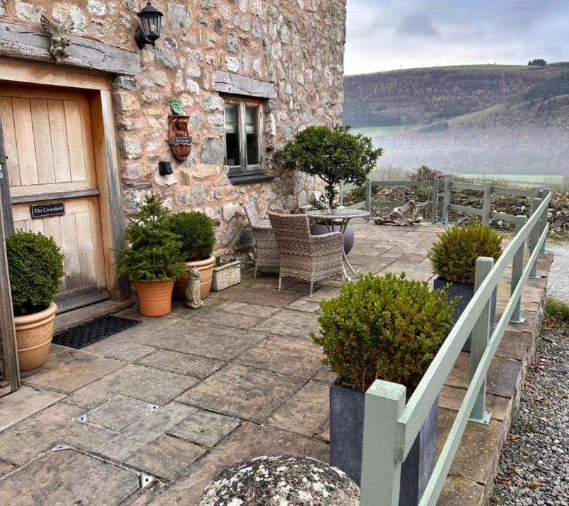 Photo of Others in Acrefair