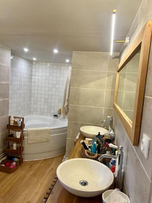 Photo of Bathroom in Soisy-Bouy