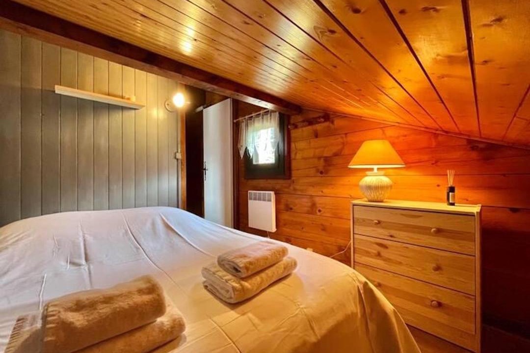 Photo of Bedroom in Pyrenees 2000