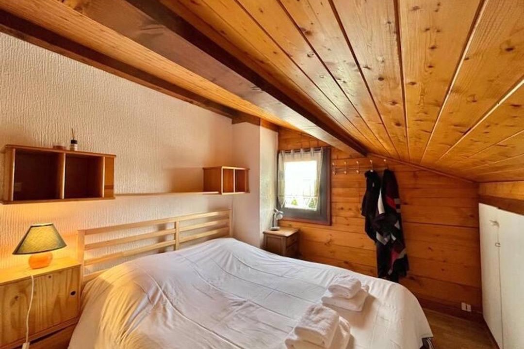 Photo of Bedroom in Pyrenees 2000